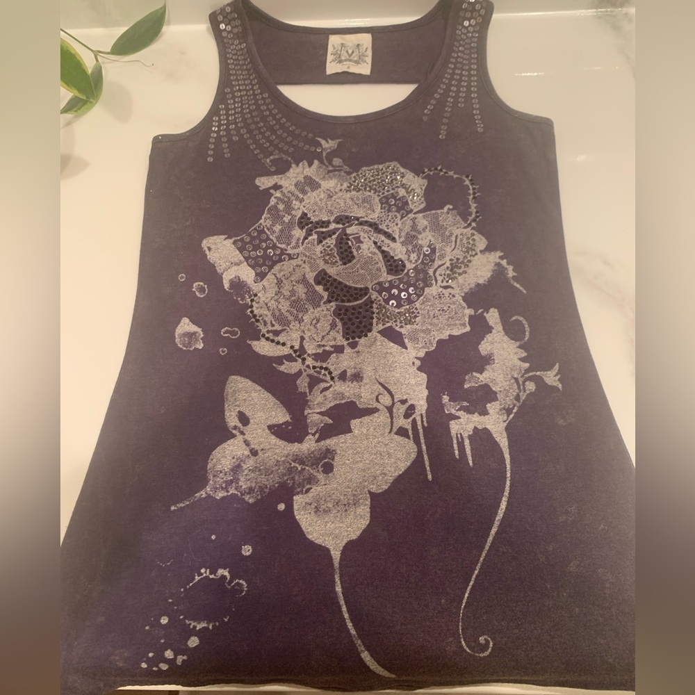 Miss Me Keyhole Tank Top